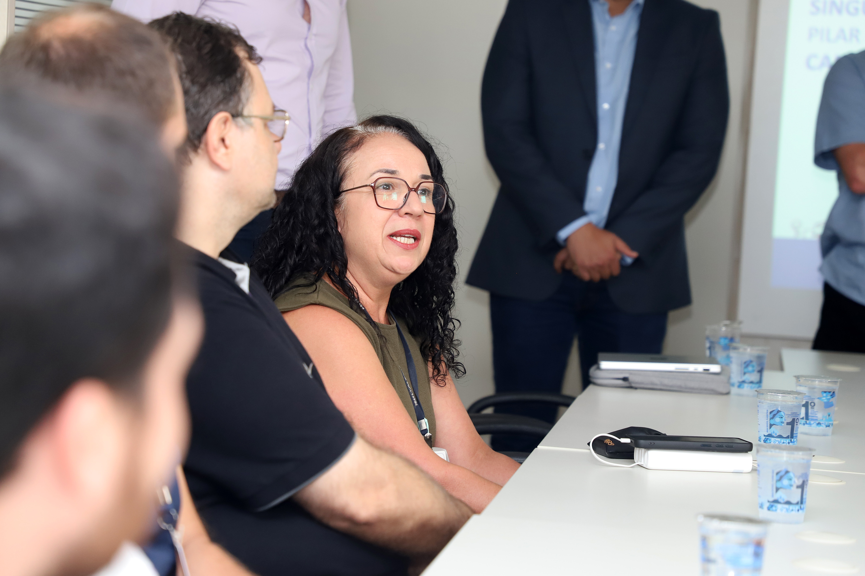 Reunião teve a presença de representantes técnicos da Prefeitura 