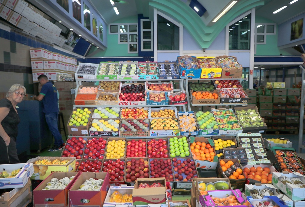 Ampliar o acesso a alimentos de qualidade é uma das metas do plano