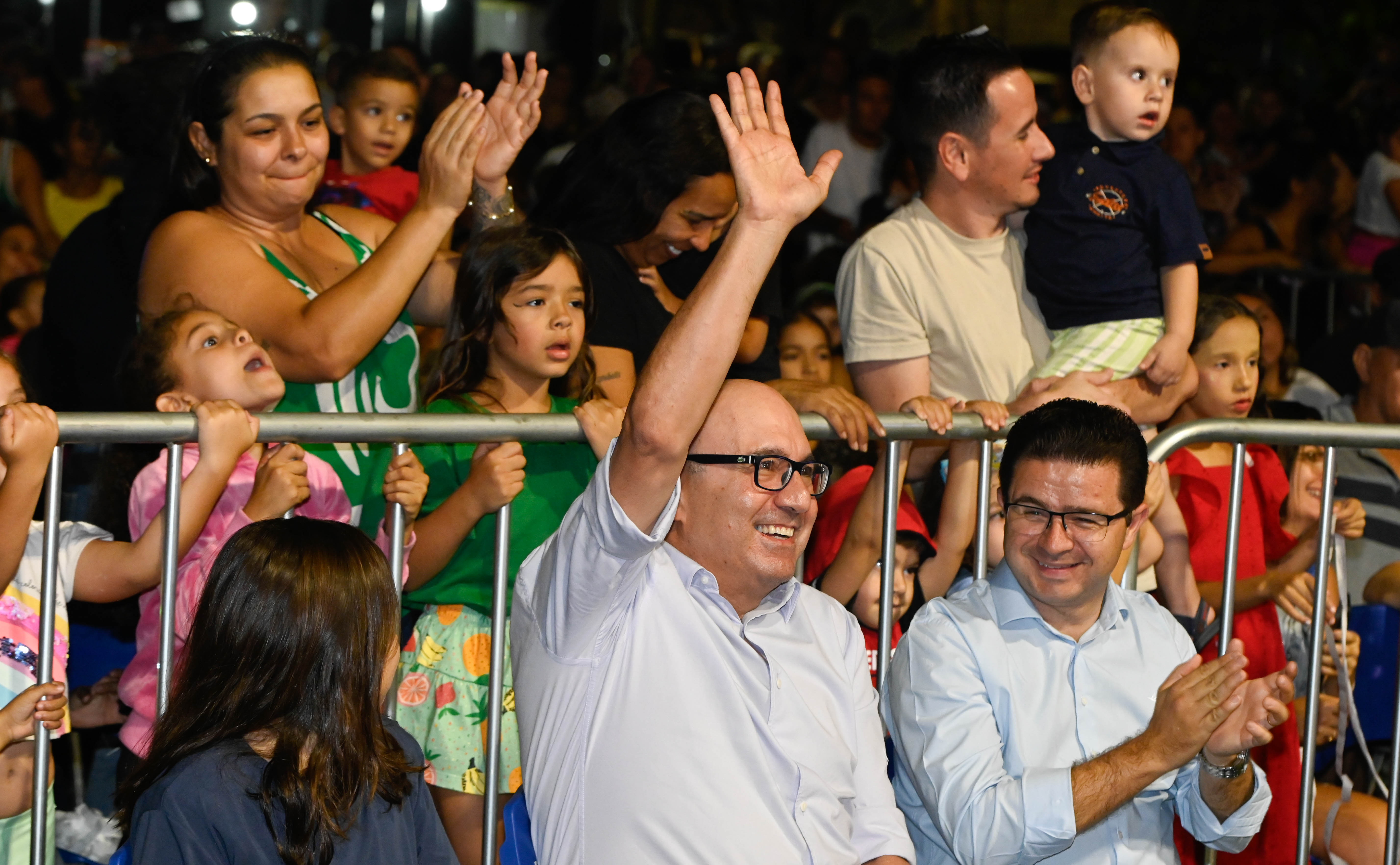 O prefeito Dário Saadi acompanhou o evento ao lado de outras autoridades municipais
