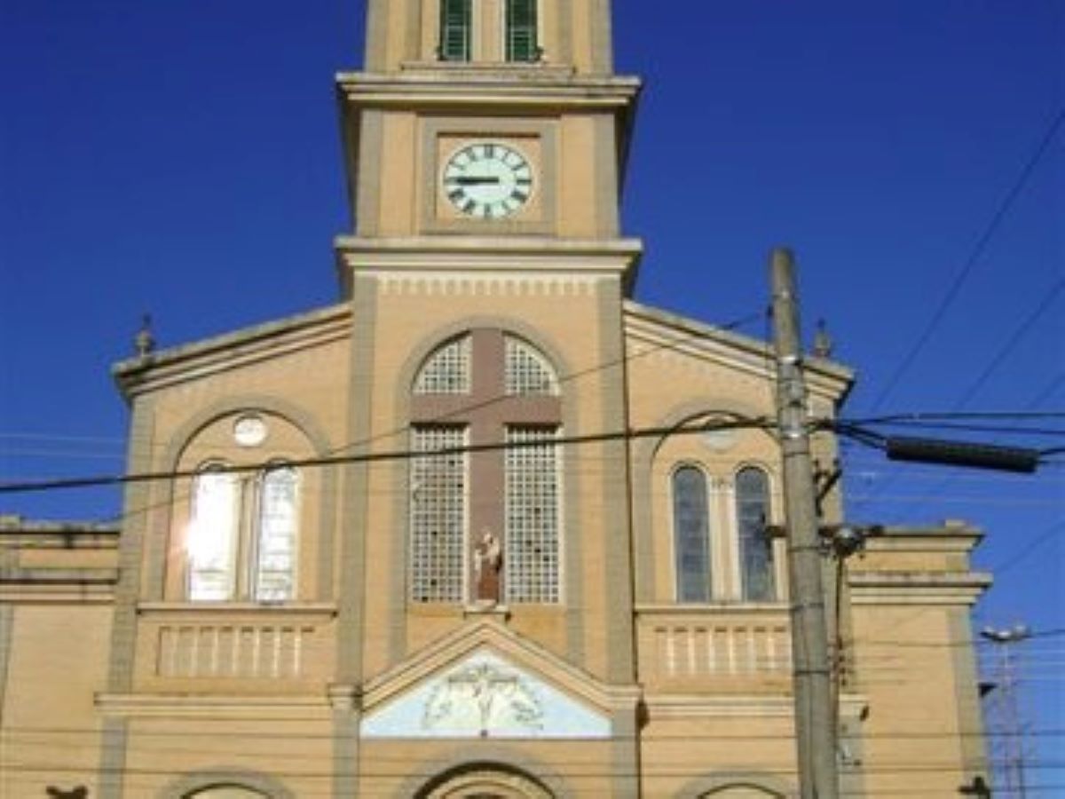 Igreja de Santo Antônio, no bairro da Ponte Preta