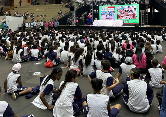 Nesta quinta-feira, dia 27, serão apresentadas 32 pesquisas da Educação, com a participação de 19 escolas e 750 alunos