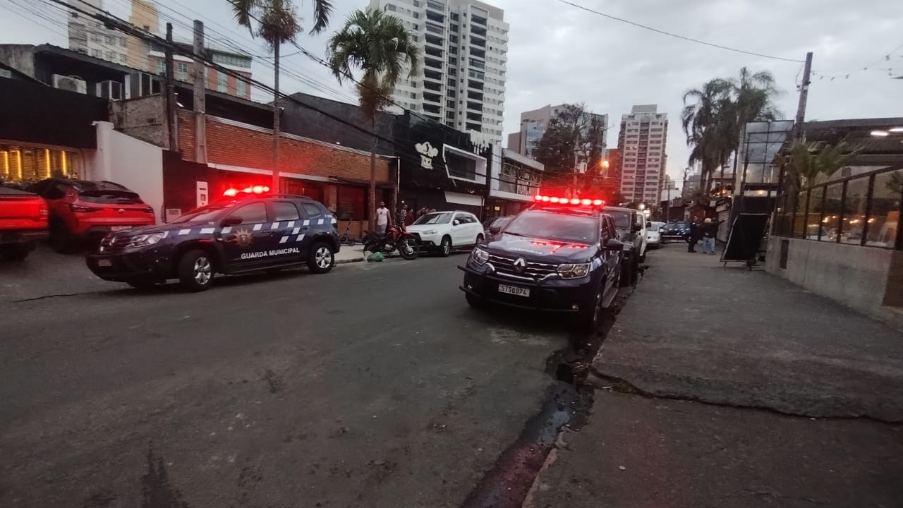 Operação integrada mirou estabelecimentos para verificação de bebidas e documentação