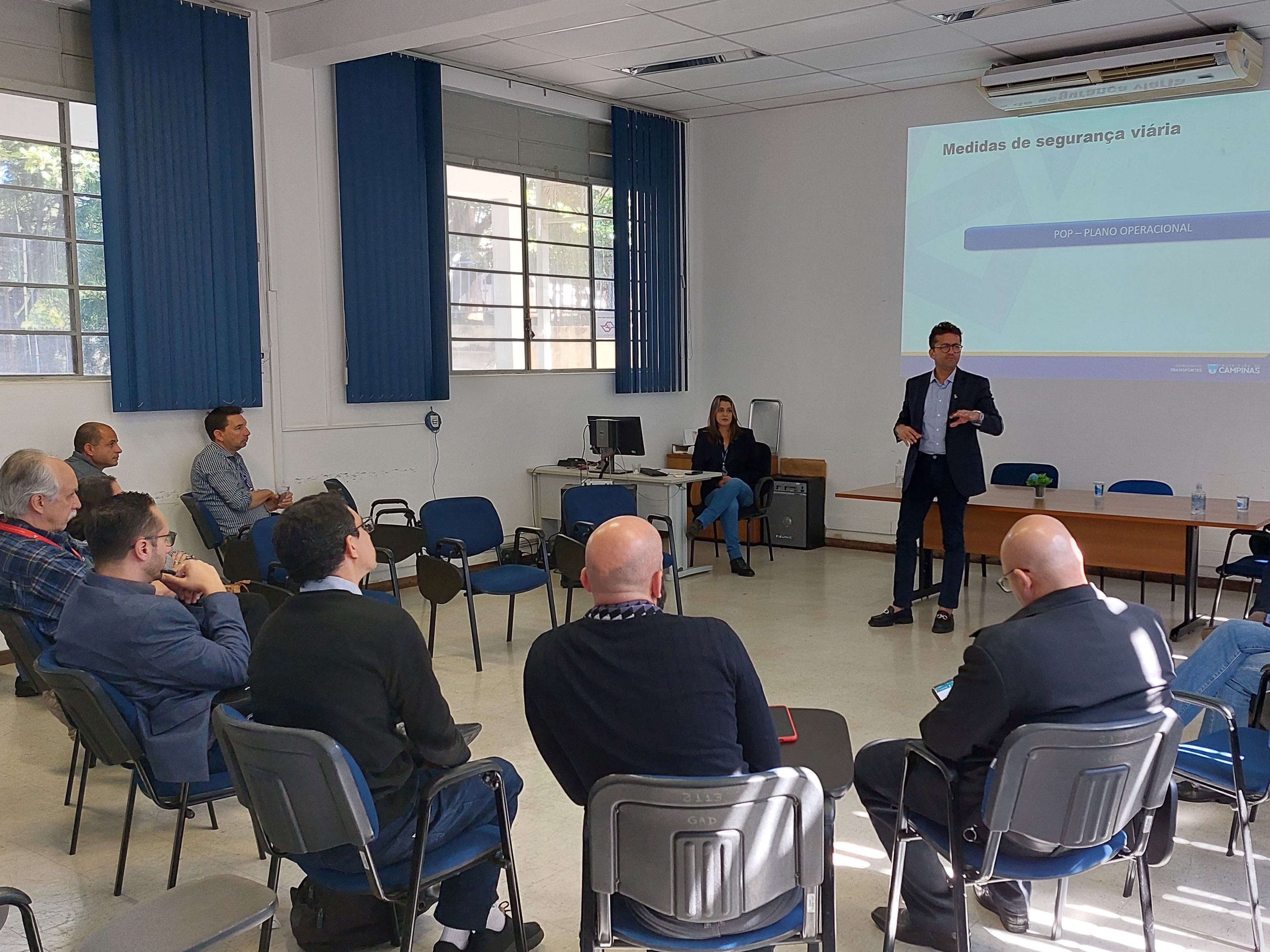 Também teve roda de conversa sobre as etapas de implantação do BRT