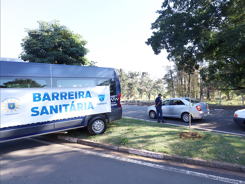 Também foram realizadas Barreiras Sanitárias: 1.253 veículos foram abordados no Corpus Christi