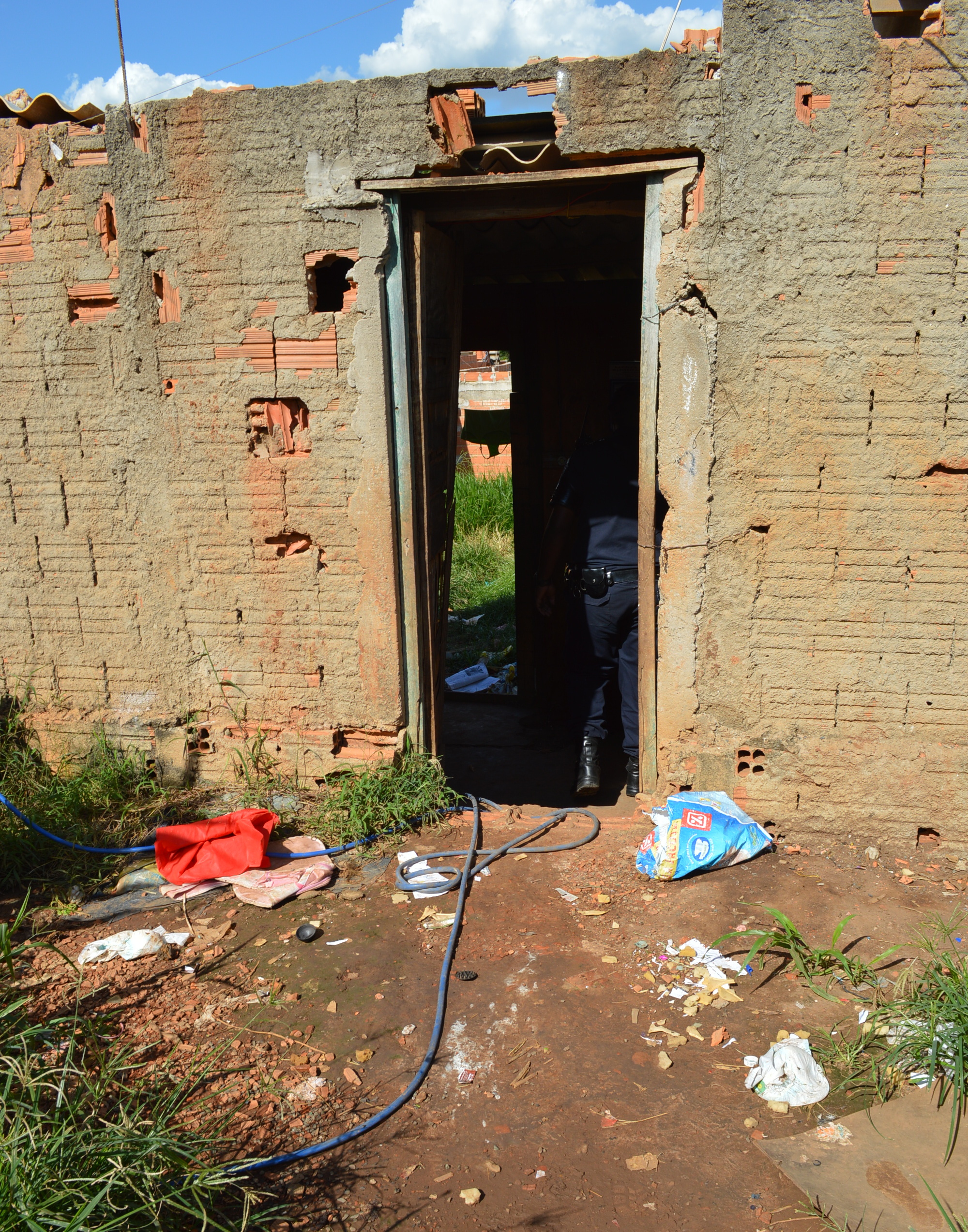 Casa de onde bebê foi resgatado