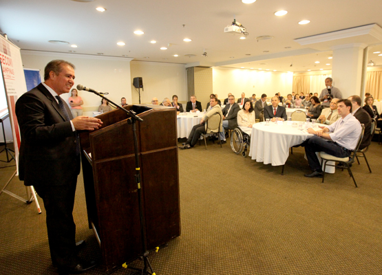 Ele também abordou projetos para a área