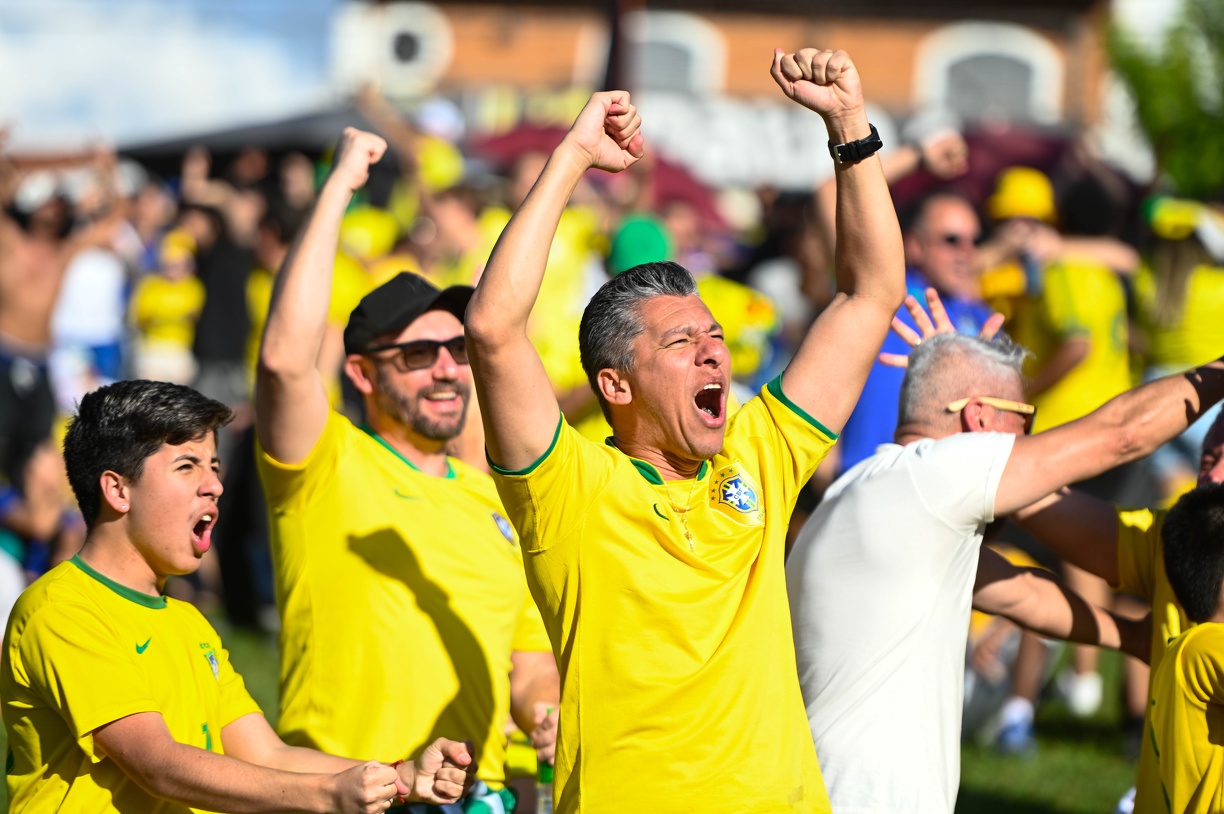 O Brasil venceu o Japão pelo placar de 2 a 1