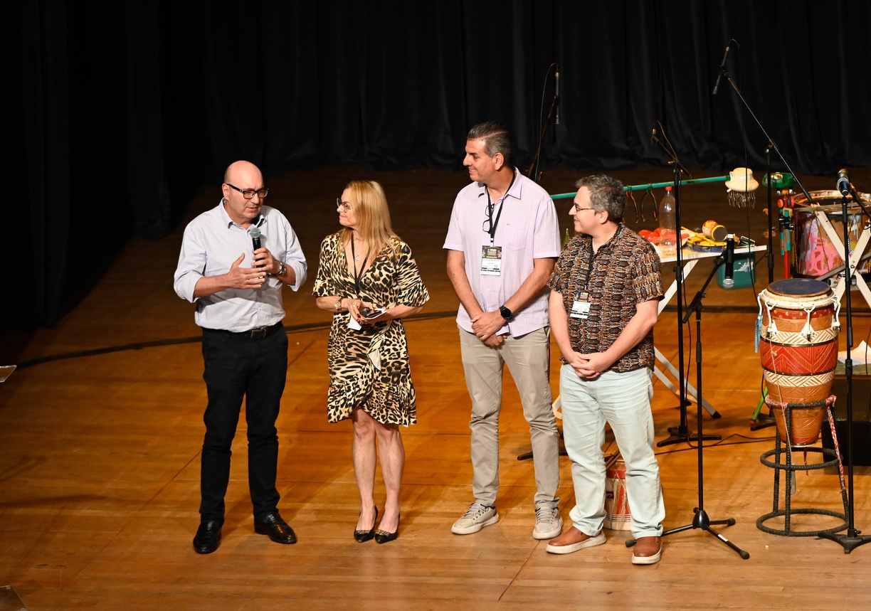 Dário Saadi destacou a honra do município em receber o Fórum 