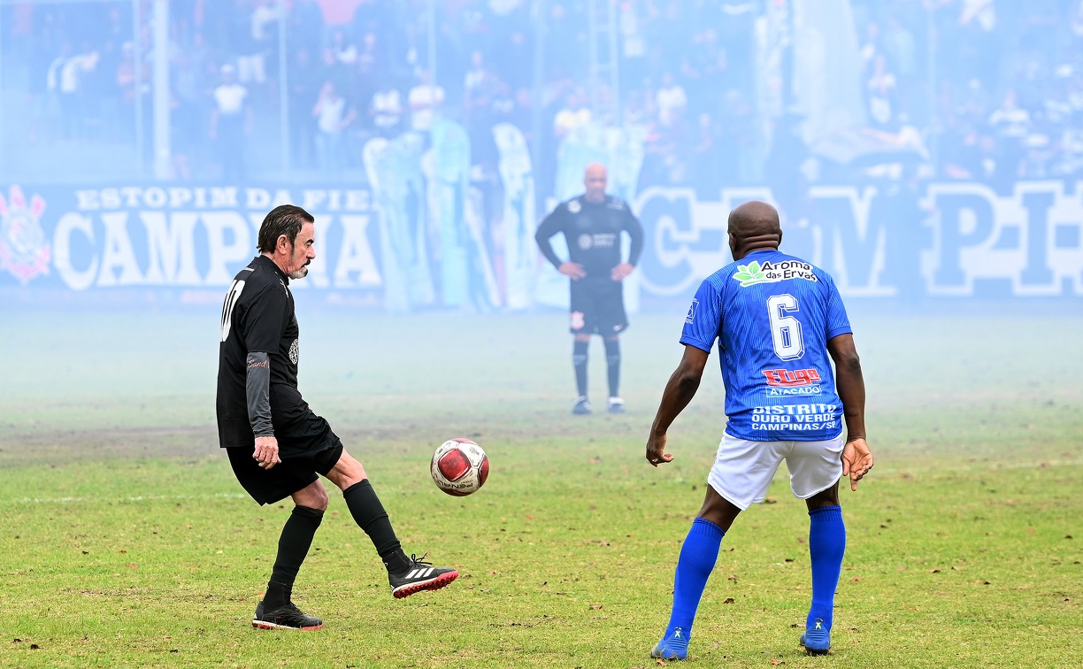 ⁠⁠⁠⁠A chuva não espantou a torcida, que fez questão de prestigiar o jogo beneficente