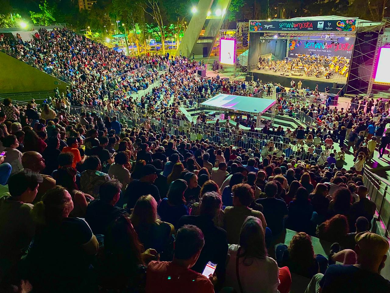 A apresentação marcou o início de uma programação que segue até 30 de agosto