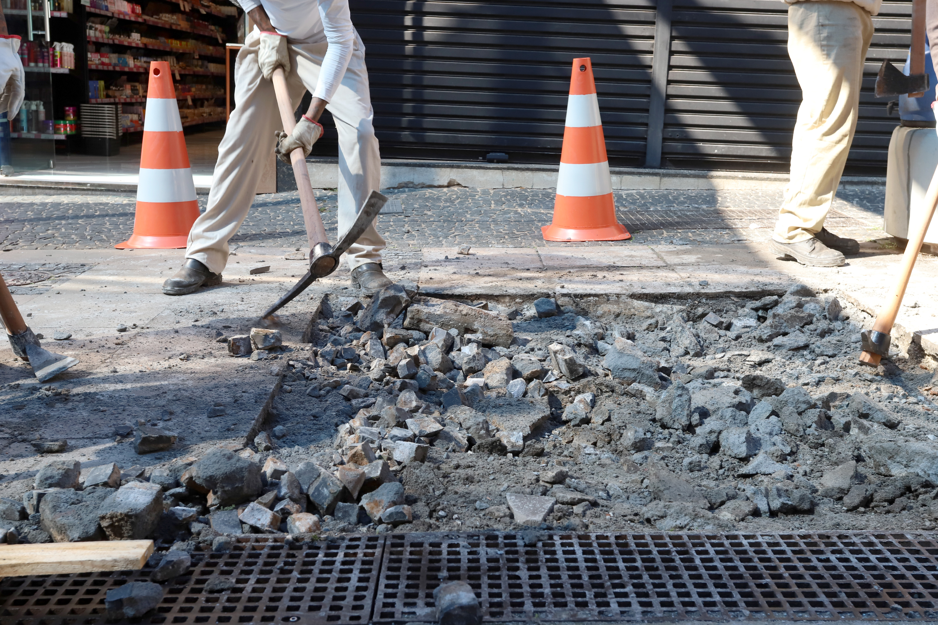 Serão cerca de 800 metros lineares; obra será em etapas para que não haja prejuízo a comerciantes e frequentadores