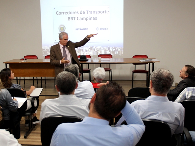 Barreiro destacou os benefícios proporcionados pela construção do Corredor BRT no urbanismo, infraestrutura e paisagismo