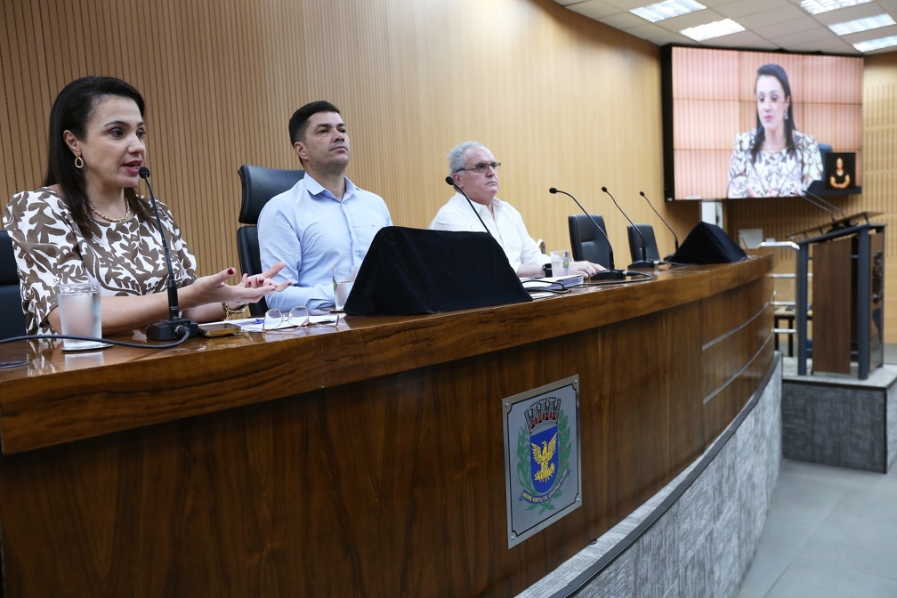 O encontro será no plenário da Câmara, é aberto à população e faz parte das etapas de discussão pública antes da votação do projeto pelos vereadores