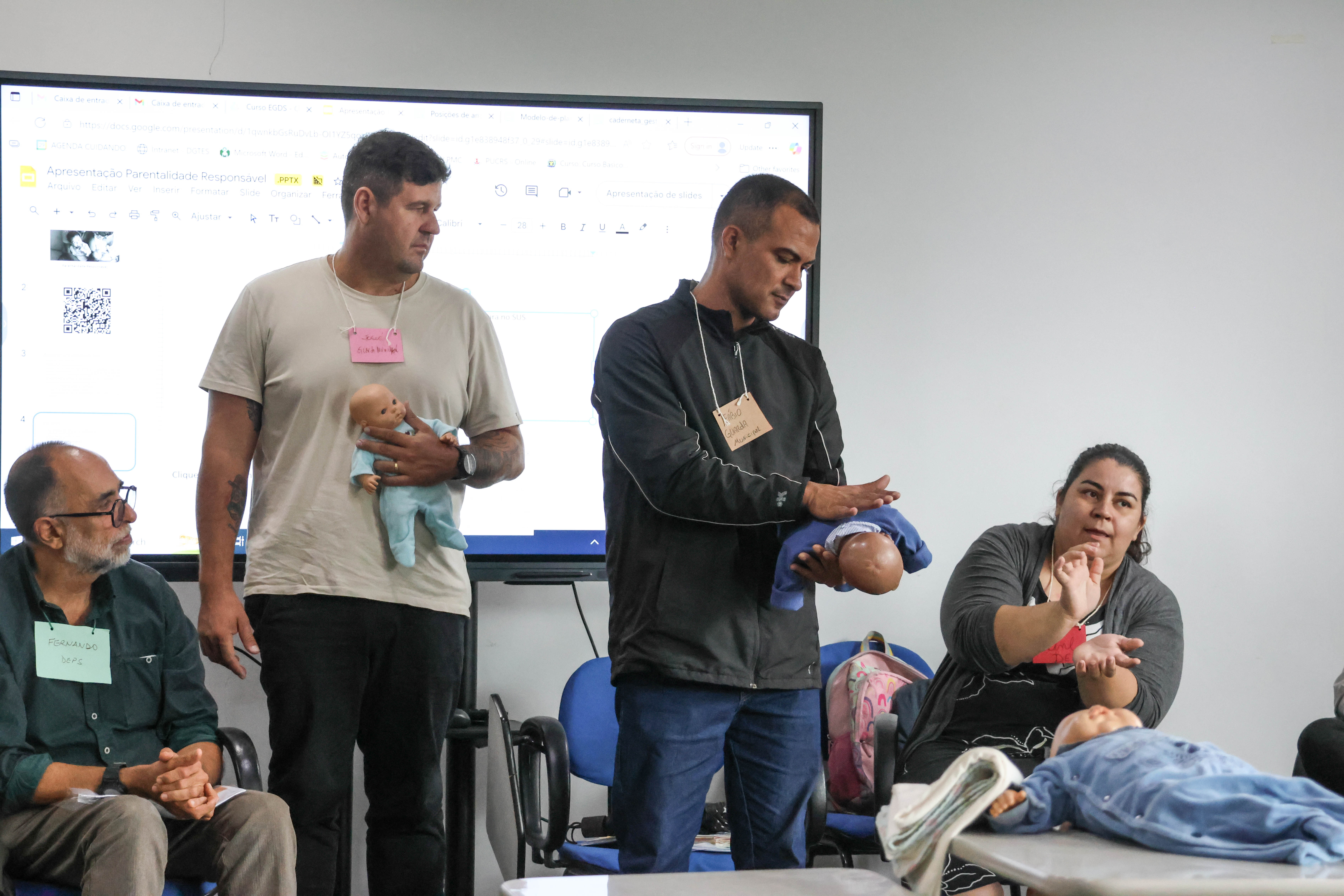 Objetivo do curso é orientar e auxiliar os futuros pais no exercício da paternidade responsável, desde o momento da gestação  