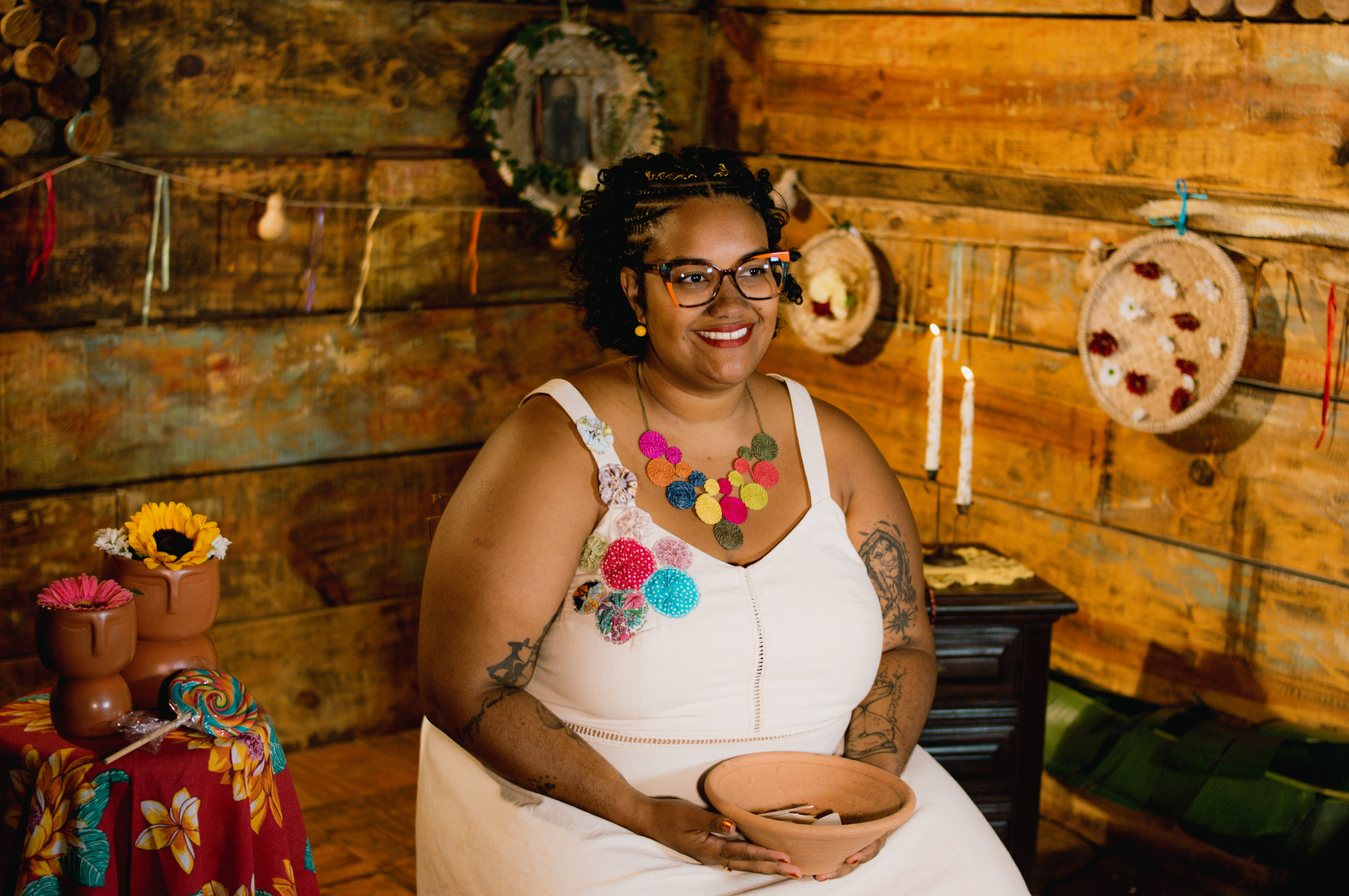 Ori Okan: trabalho conectado com as relações familiares e a memória