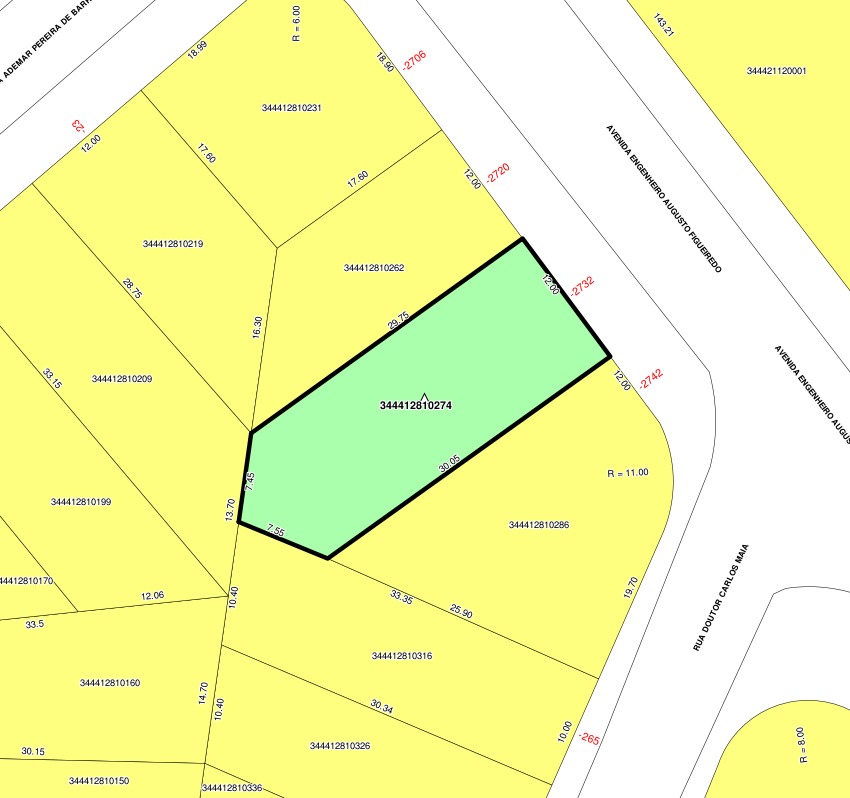 Mapa mostra limites e medidas do terreno à venda