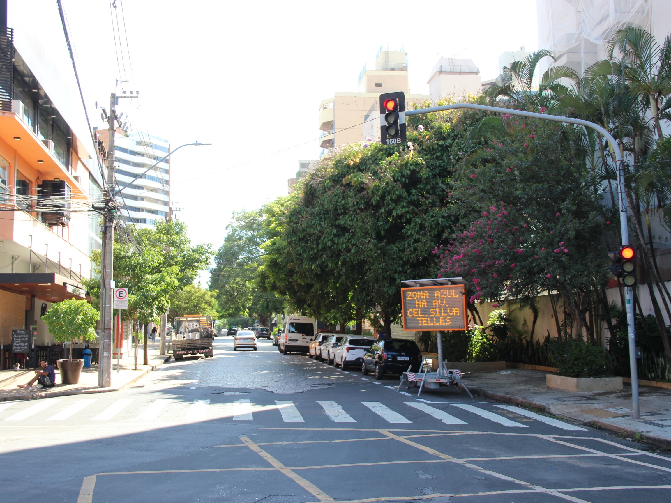 Faixas e Painel de Mensagem Variável informam sobre o início da fiscalização