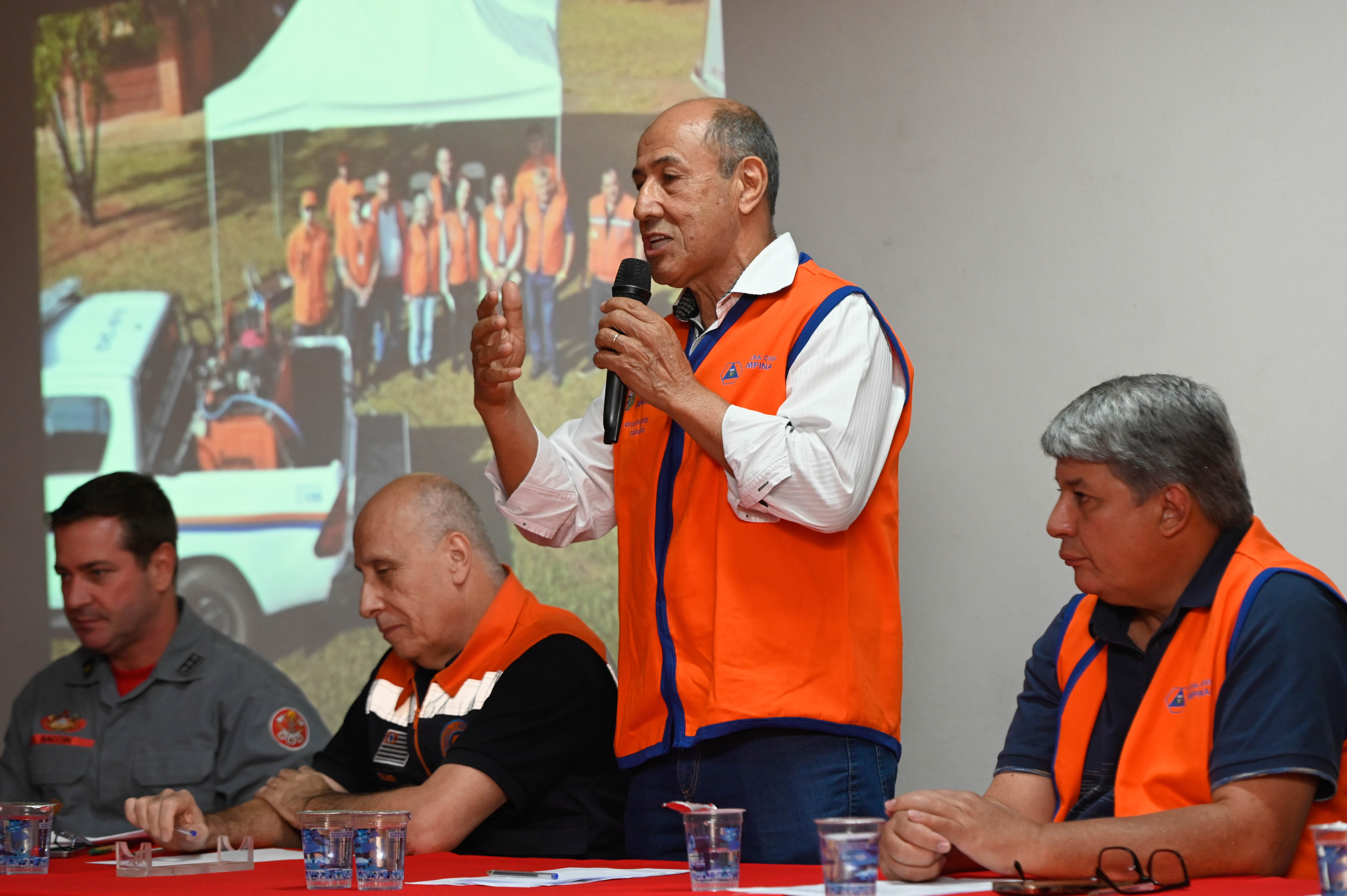 Voluntários serão referência para novas equipes, disse Arlindo Dutra