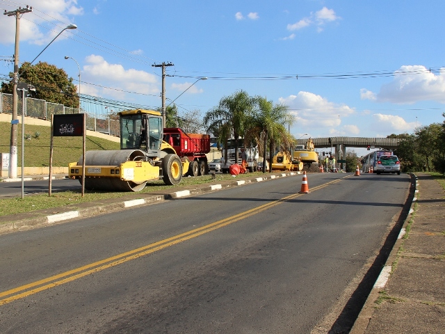 Retirada da passarela é necessária para continuidade das obras