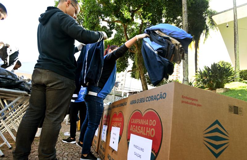 Todas as doações passam por triagem antes de serem entregues 