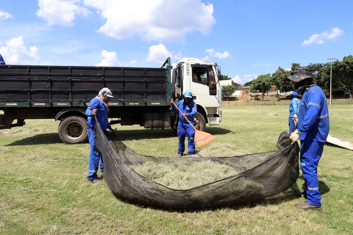 Trabalho é reforçado no início do ano em formato de mutirão