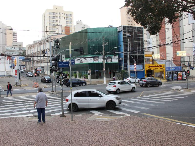 Outro equipamento foi instalado na esquina da Anchieta com Barreto Leme 