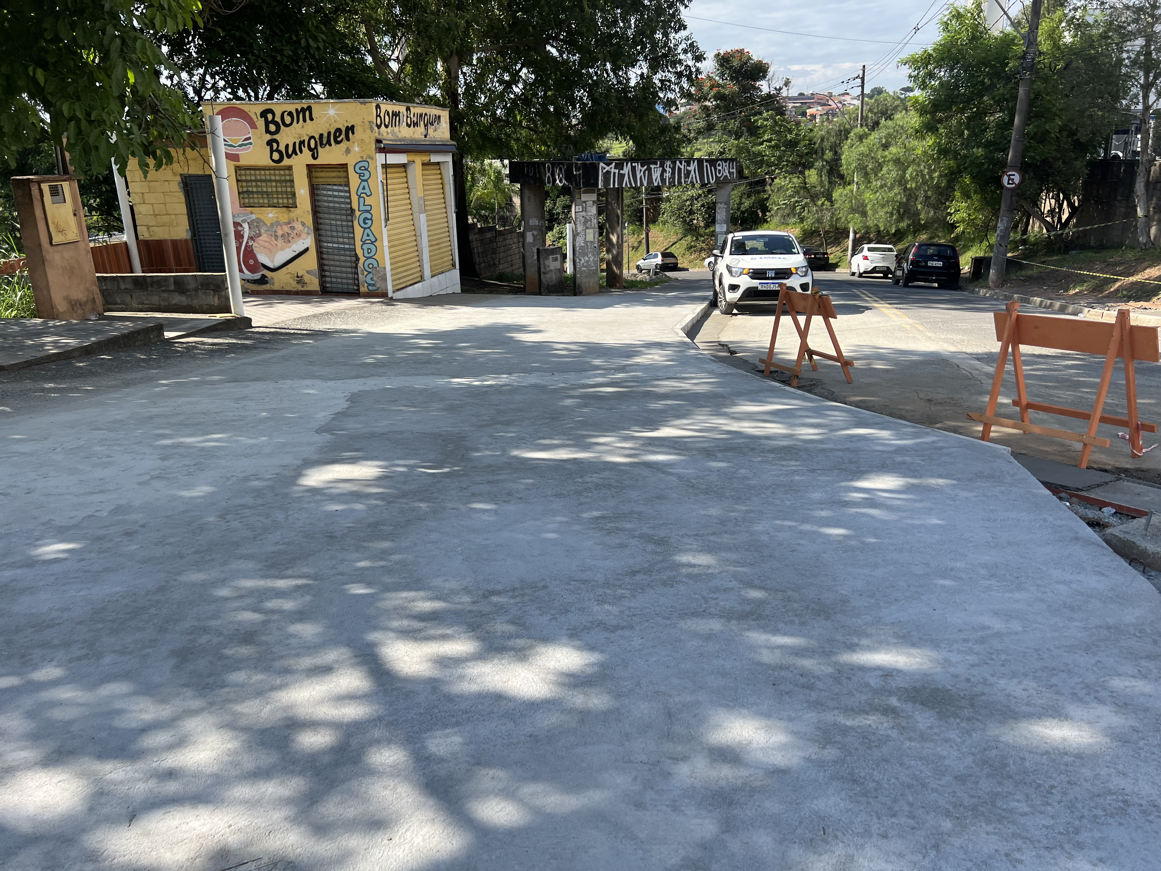 Na Av. Ruy Rodrigues, mudanças melhoram acesso ao Hospital Ouro Verde