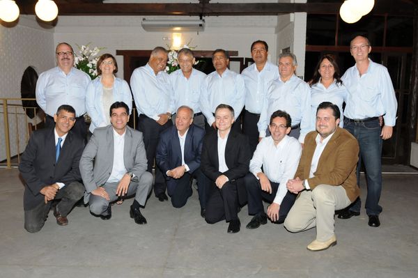 Os homenageados pela empresa