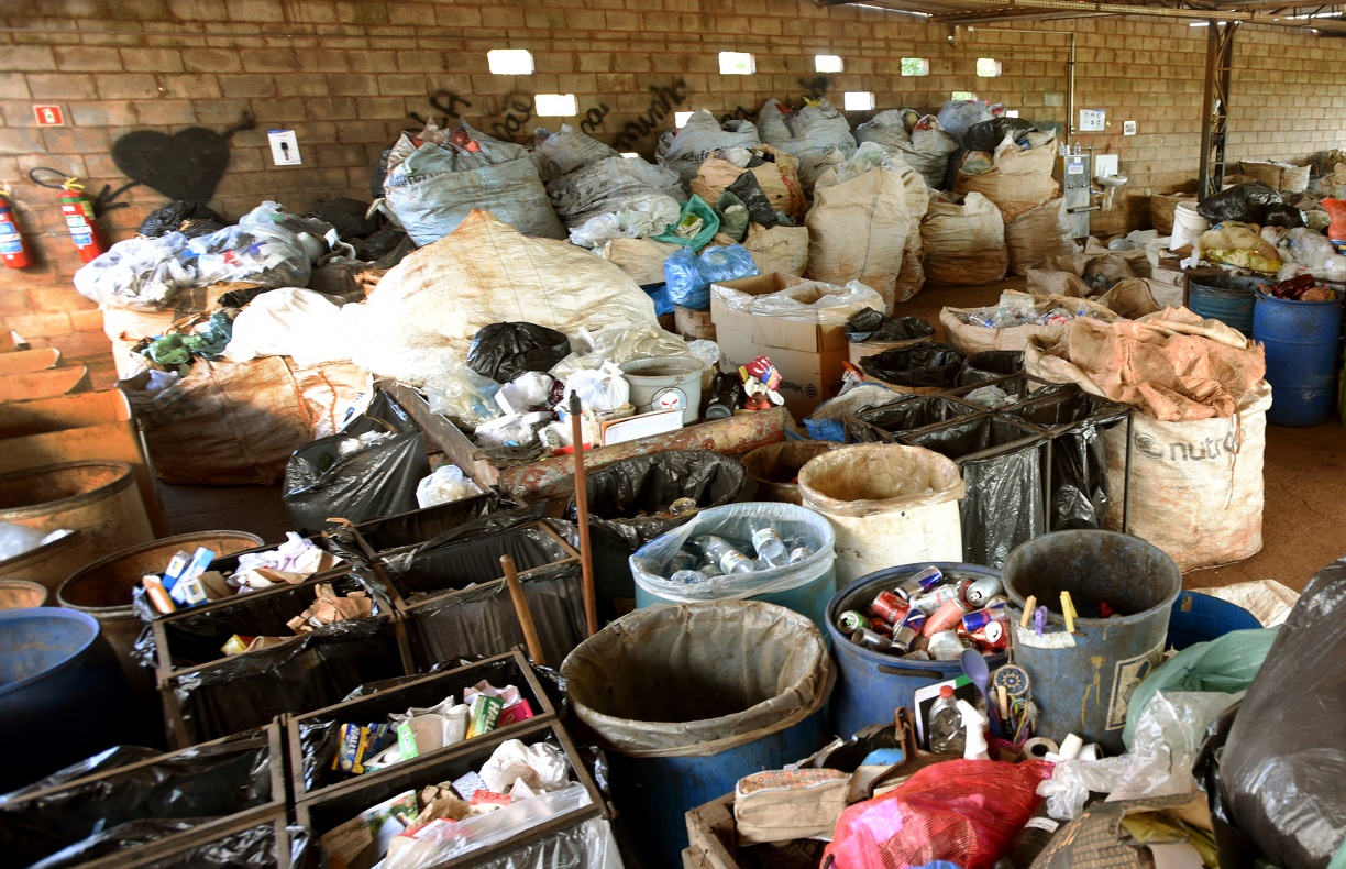 Cooperativas selecionadas receberão material excedente, aquilo que foge à capacidade das organizações já participantes