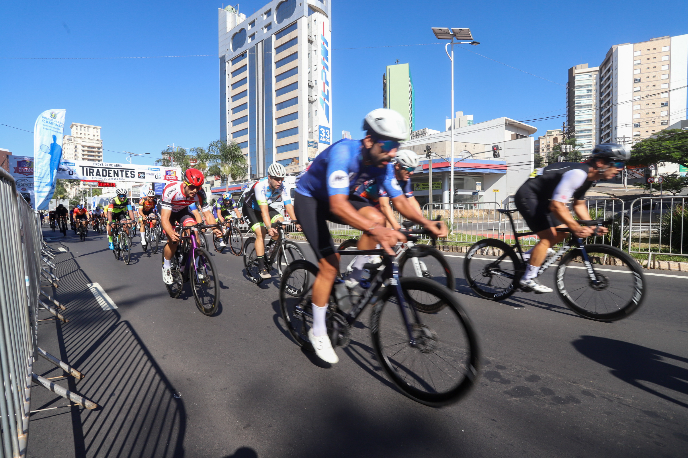 Emdec programou uma operação especial de trânsito para a Prova Tiradentes de Ciclismo, no dia 21 de abril, terça-feira, feriado de Tiradentes, a partir das 7h. 