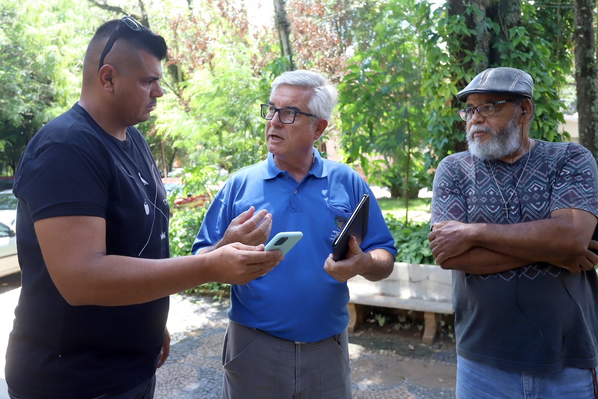 Líderes do bairro receberam treinamento para usar ferramenta 