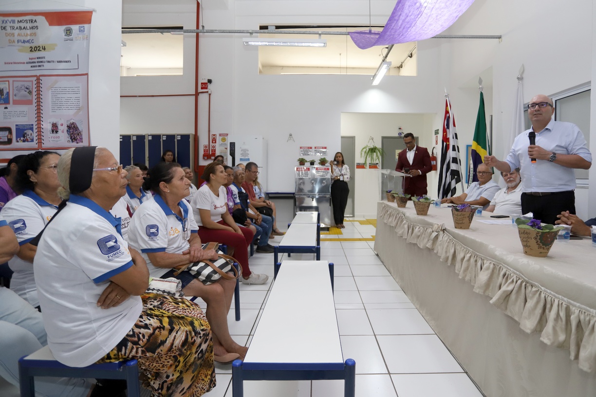 O período de inscrições para o Programa EJA fica aberto durante todo o ano letivo