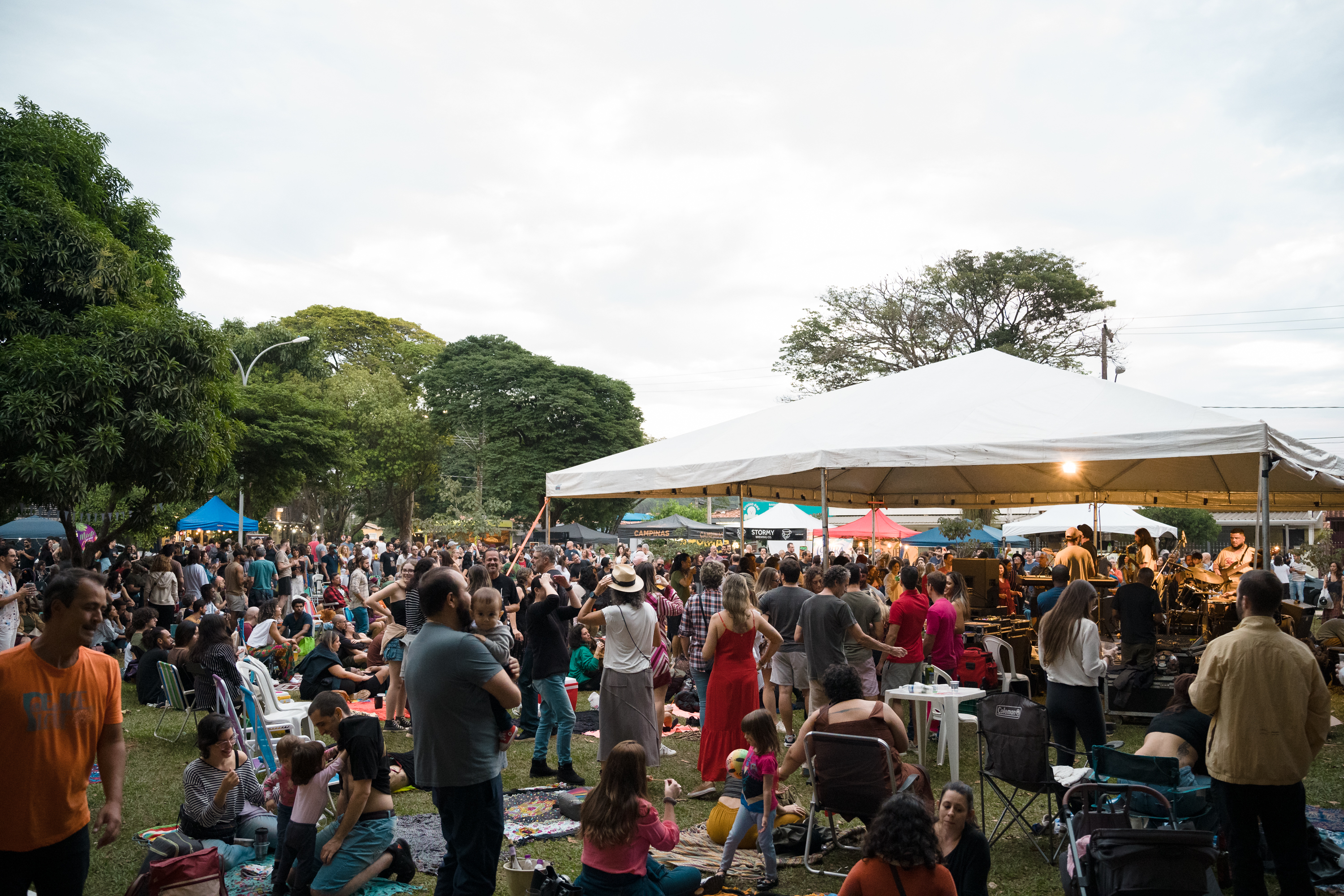  Encontro vai reunir oito cervejarias artesanais com sede em Barão Geraldo, apresentações musicais de artistas locais e feira de economia criativa com produtos autorais de arte, moda, gastronomia e discos de vinil.