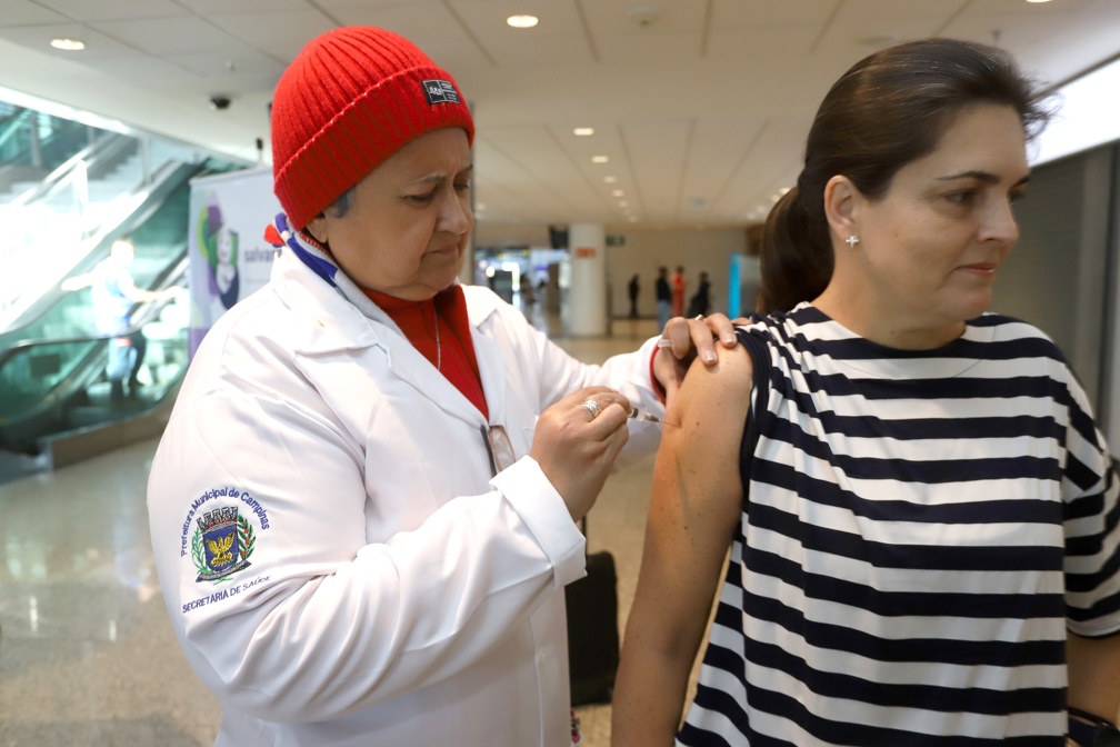 Saúde de Campinas já realizou série de ações para vacinação fora das unidades básicas