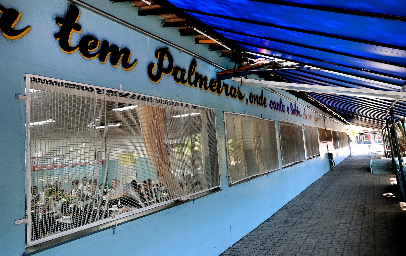 Estudantes na Emef Corrêa de Mello, no Parque Dom Pedro II