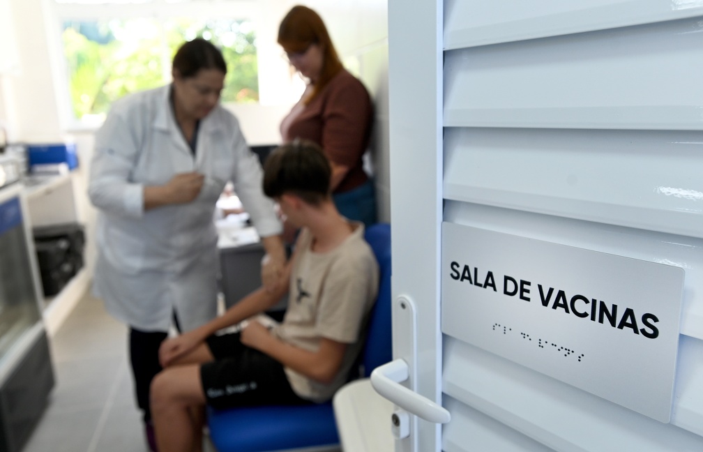Moradores podem se vacinar em qualquer um dos 69 centros de saúde de Campinas