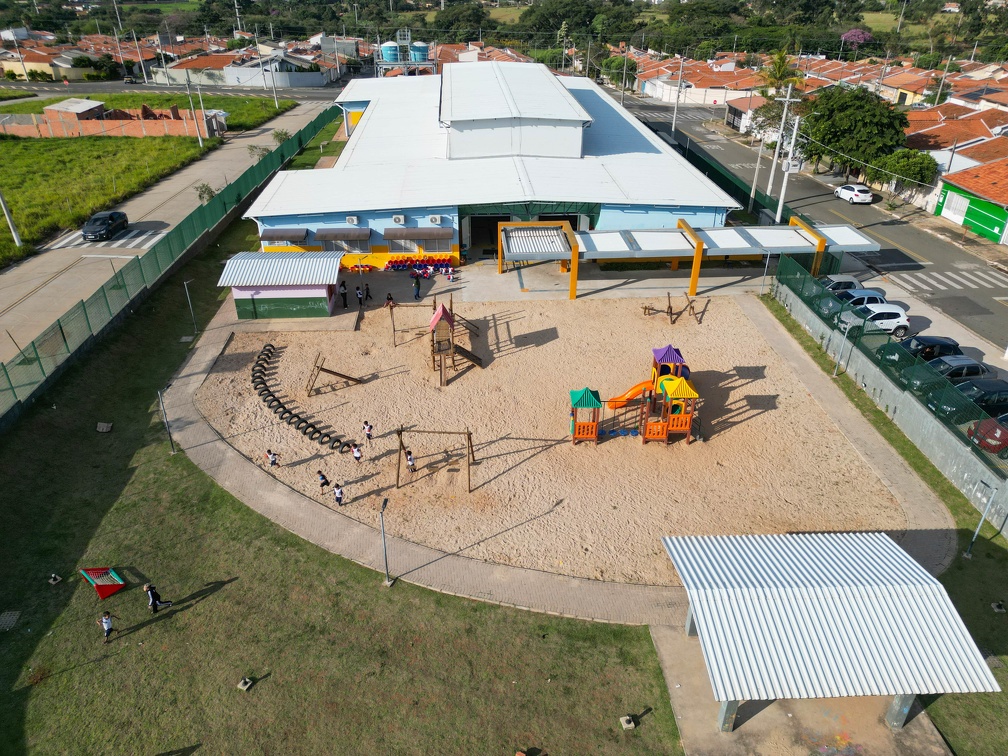 Primeira supercreche do Espaço do Amanhã completa dois anos no Campo Florido
