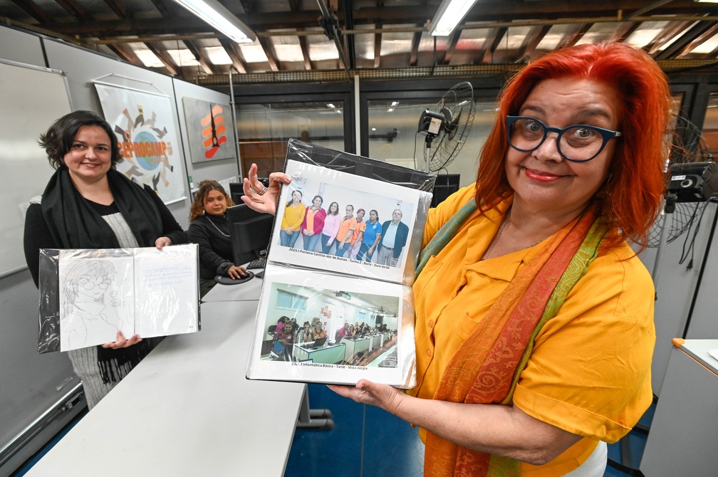 Os alunos participam por meio de oficinas e podem enviar depoimentos ao longo do curso