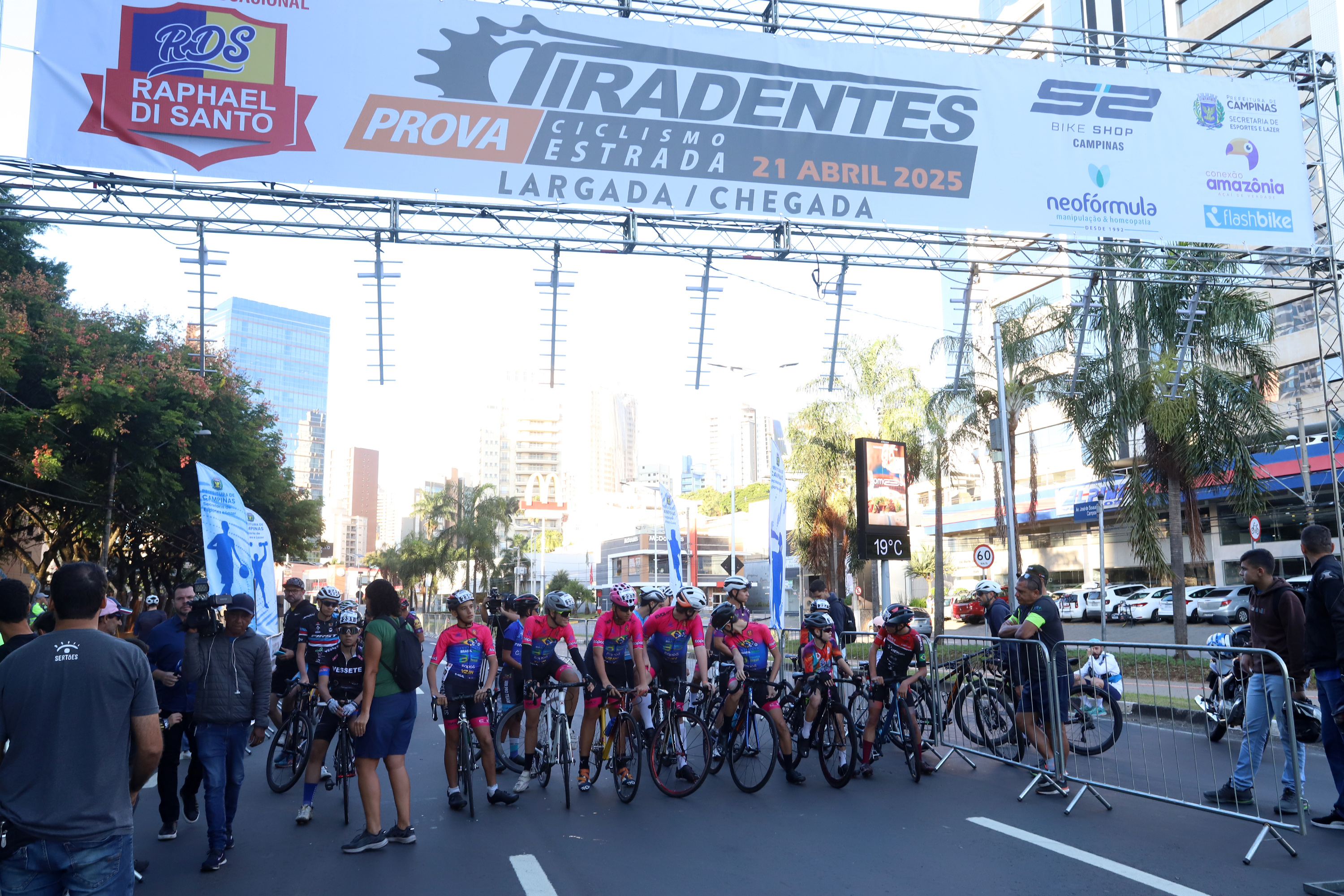 Prova Tiradentes é símbolo da resistência e da paixão pelo ciclismo em Campinas