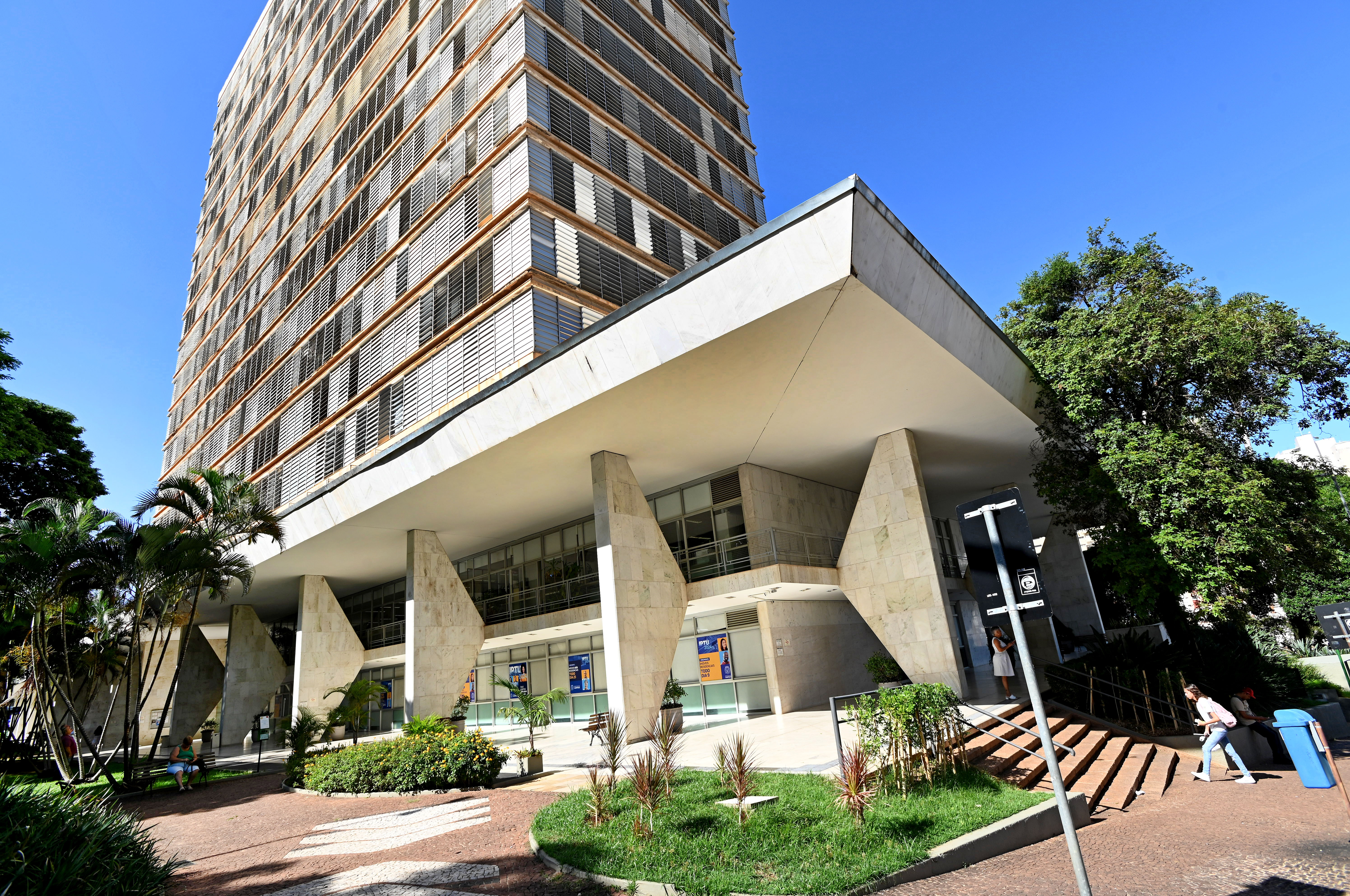 Secretaria de Saúde lidera o ranking de licitações, com 49,57% dos certames abertos