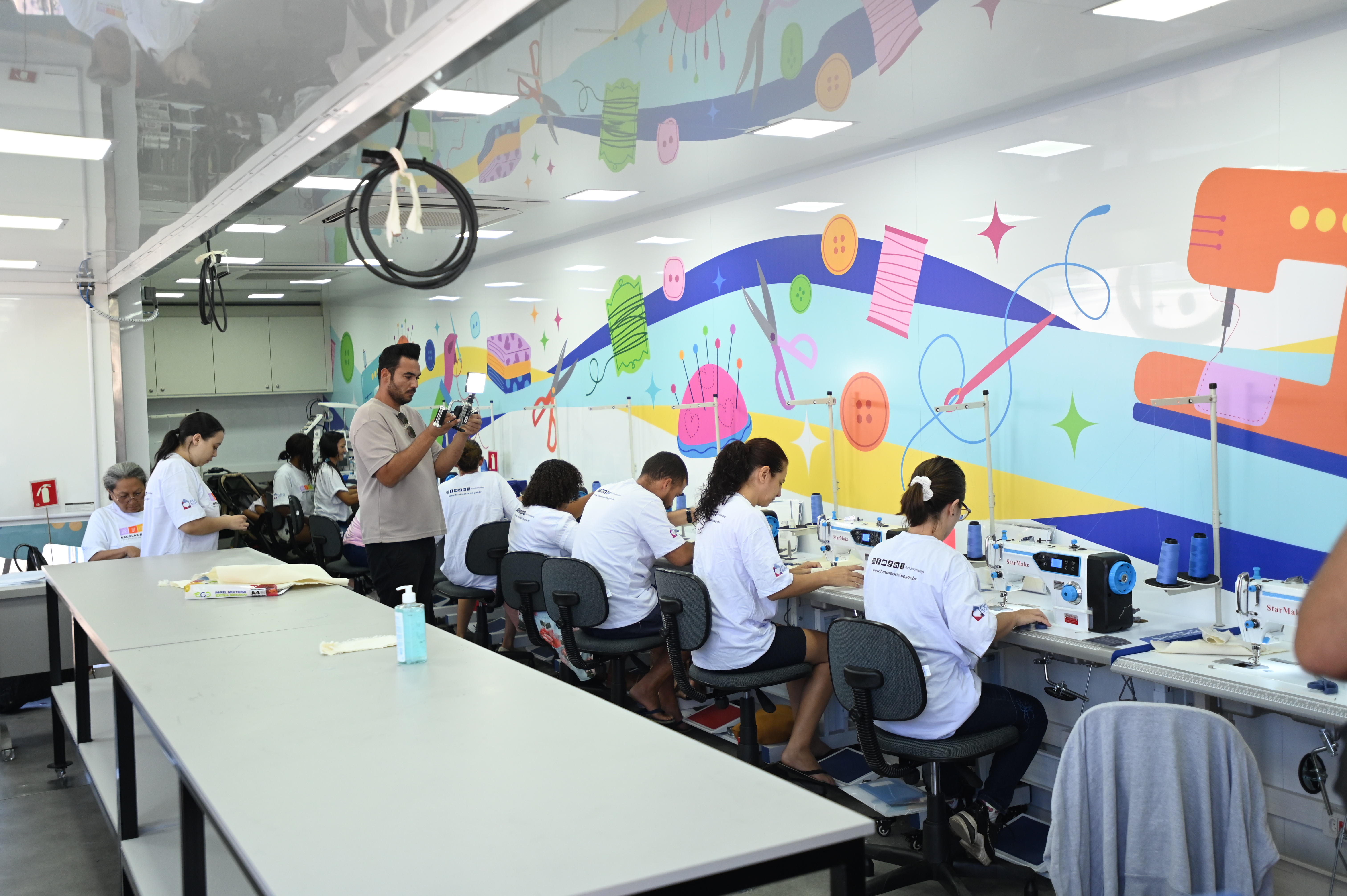 O curso de Costura Criativa na FUMEC Campo Belo tem ainda duas  vagas pela manhã e duas à tarde; à noite não há mais vagas