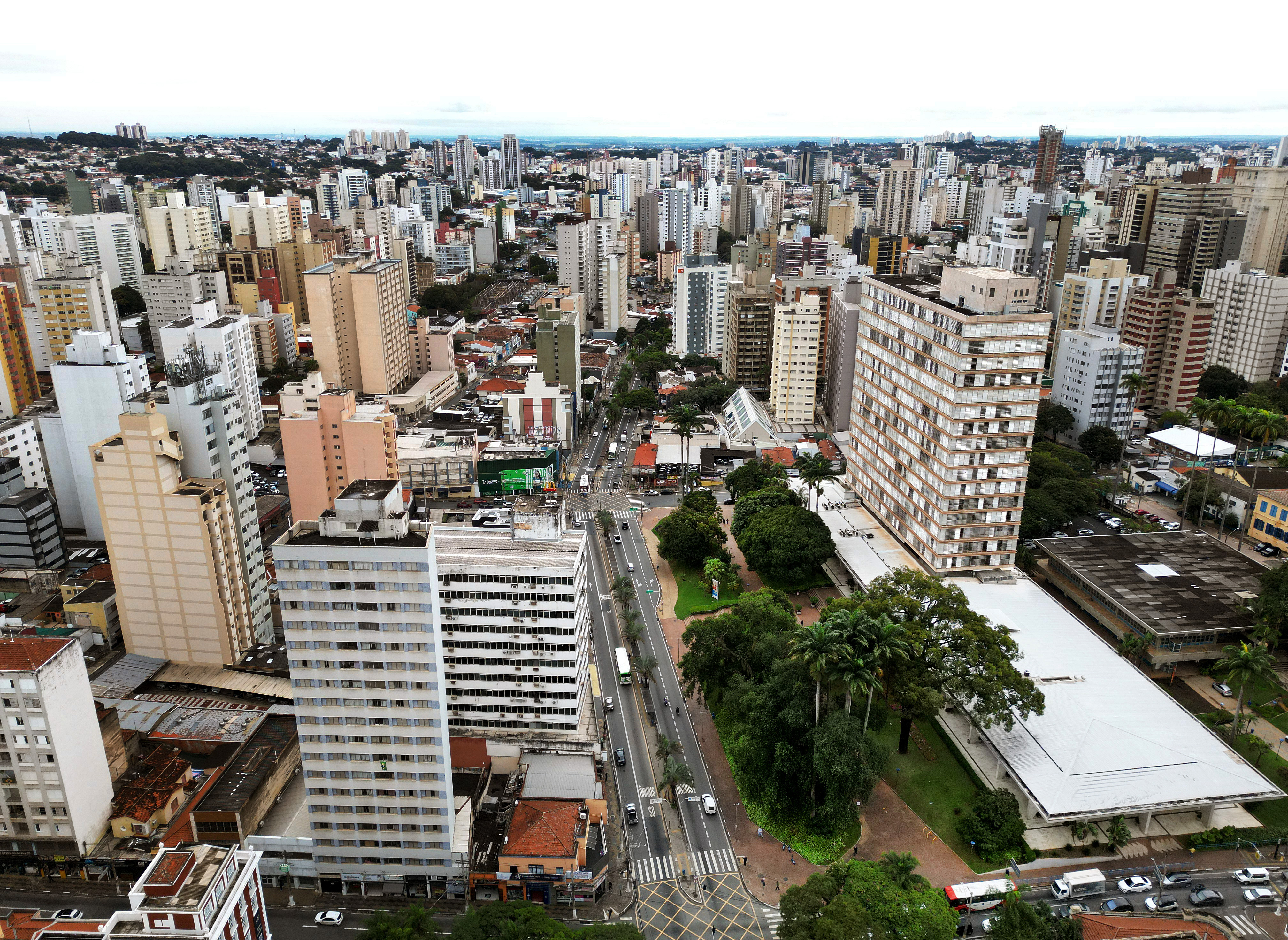 As contribuições podem visar áreas como saúde, educação, assistência, segurança, saneamento, esportes, cultura, pavimentação, iluminação, limpeza pública, habitação, transporte e meio ambiente