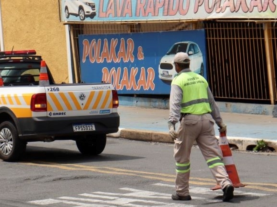 Emdec programou desvios para os motoristas
