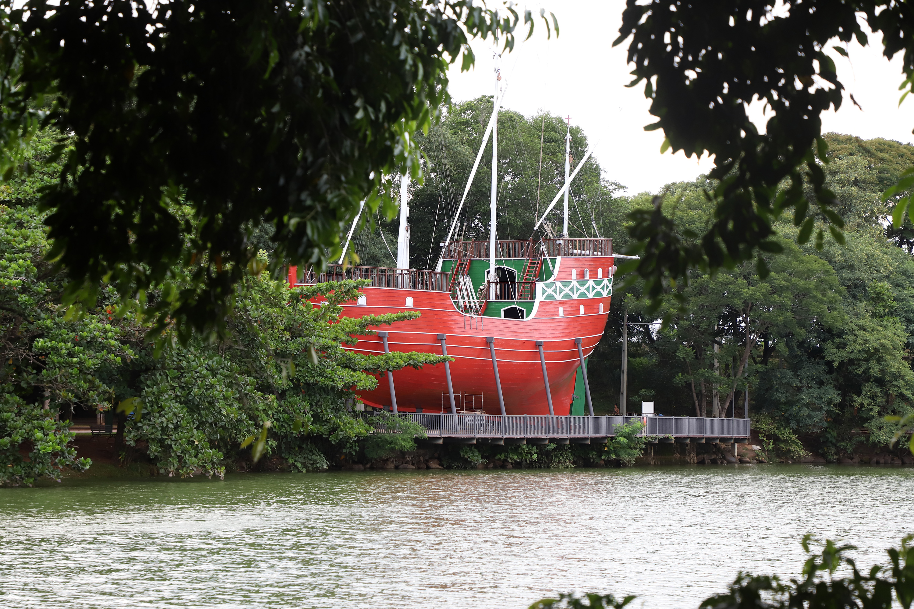 Lagoa do Taquaral, onde fica a Caravela, é o primeiro lugar lembrado por quem quer passear em Campinas
