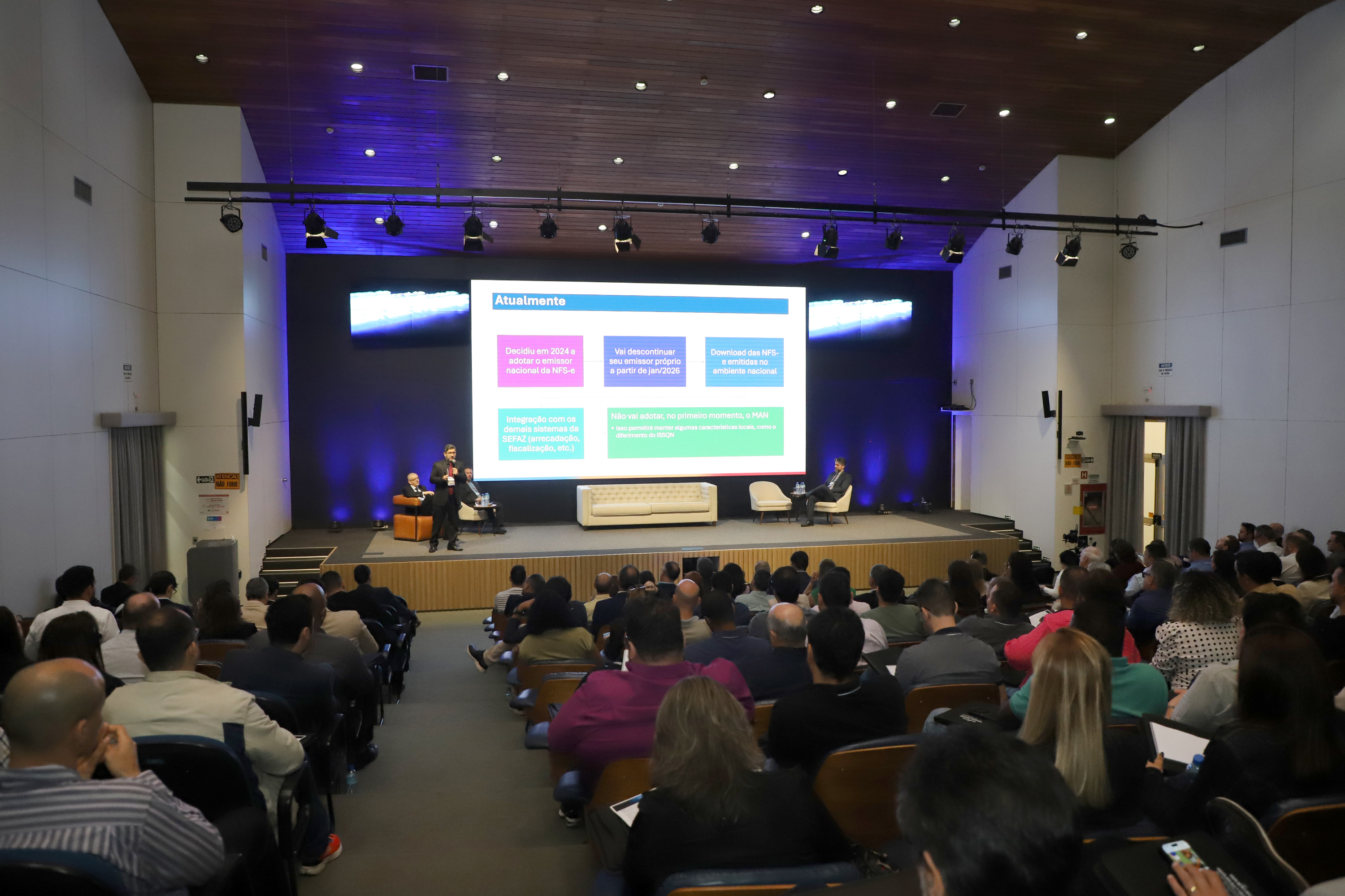 Evento reuniu representantes de todo o país, que participaram presencialmente e on-line