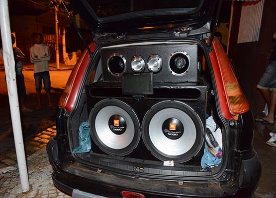 Carro apreendido pela GM