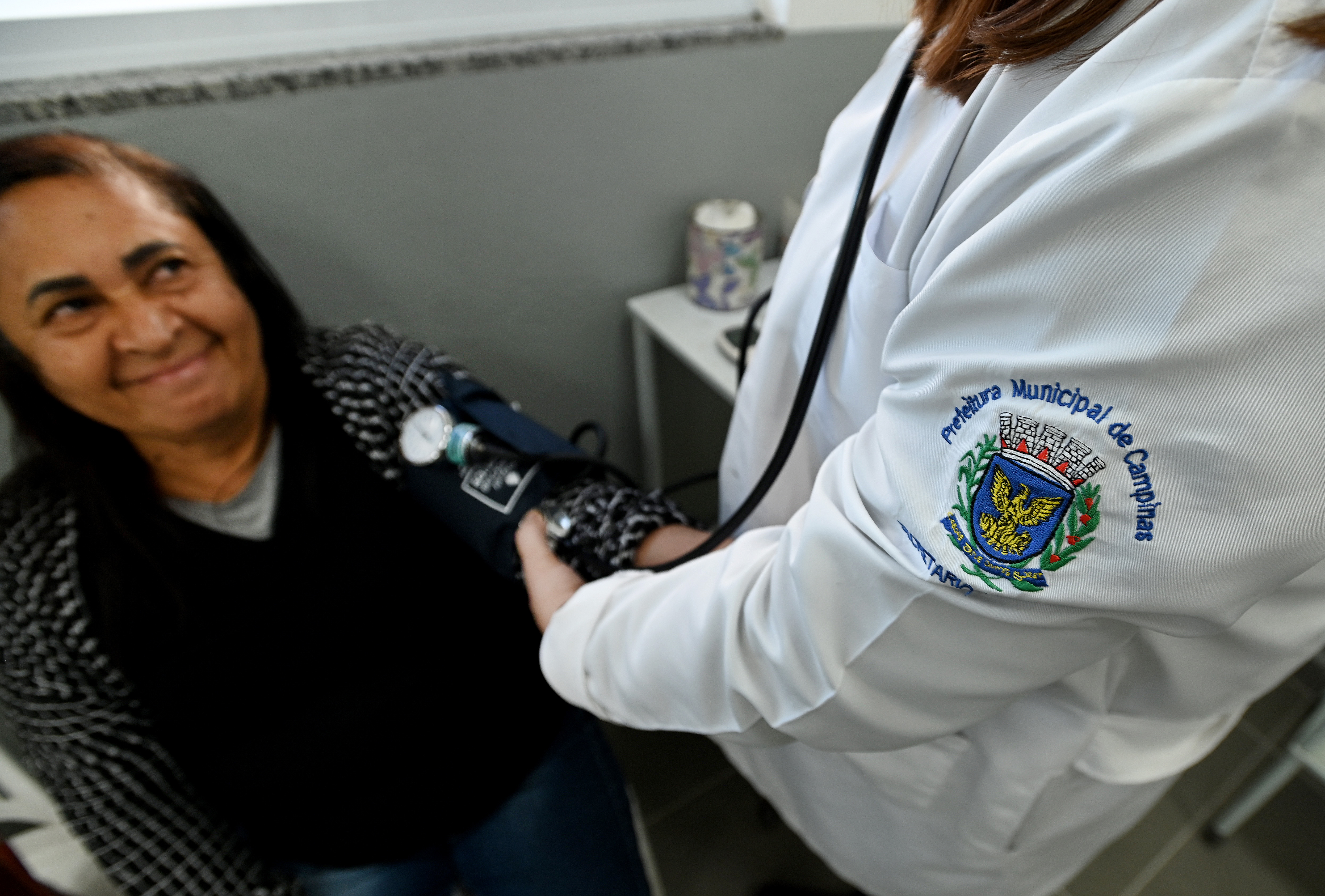 Consultas agendadas serão mantidas, assim como a entrega de medicamentos  