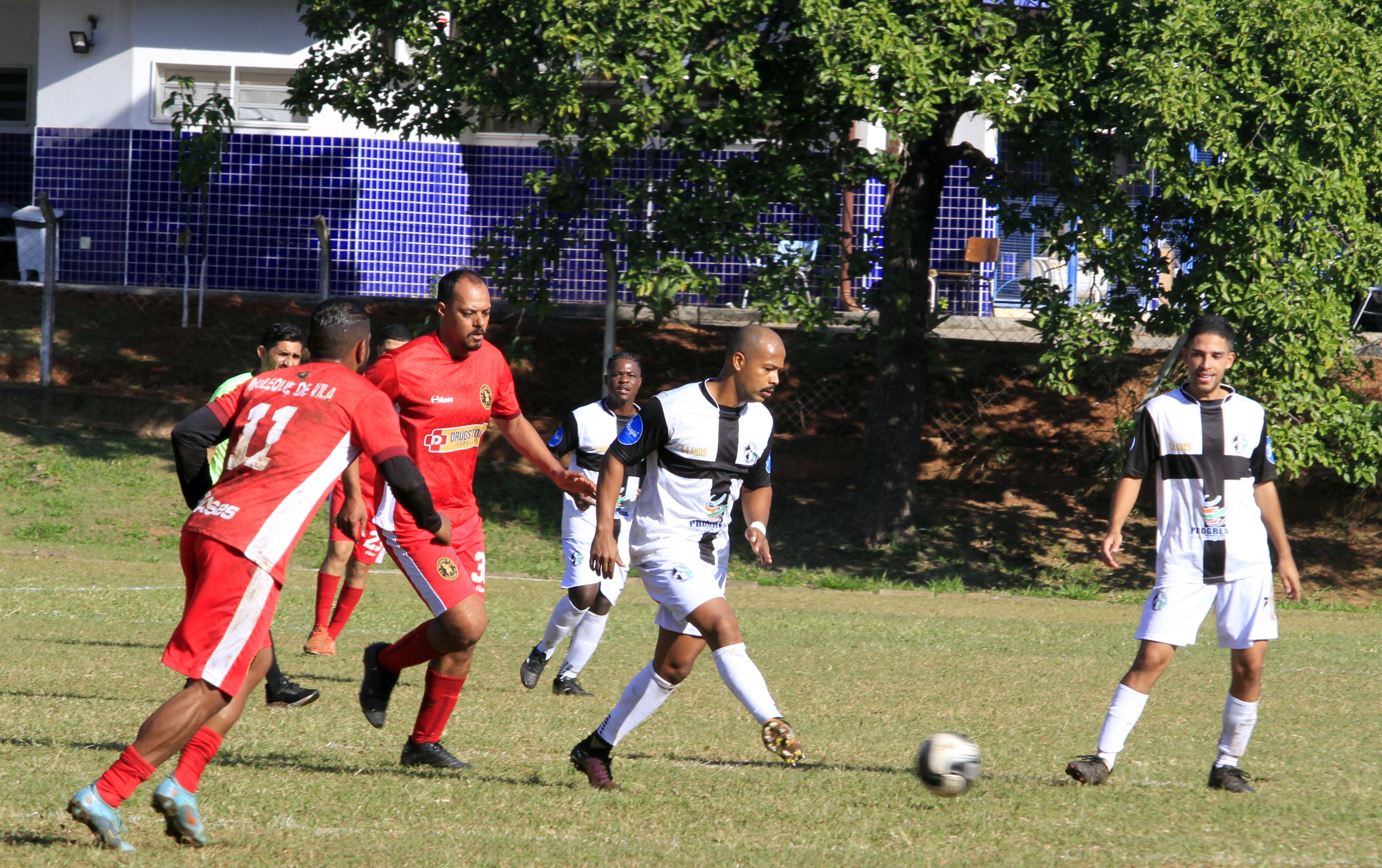 Campeonato de Futebol Amador B realiza neste domingo, 9 de agosto, o complemento da 4ª e última rodada da fase de grupos