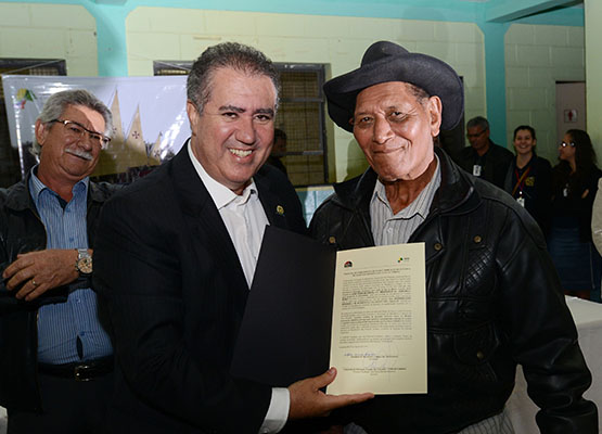 Jonas e morador do Residencial Vila Penteado