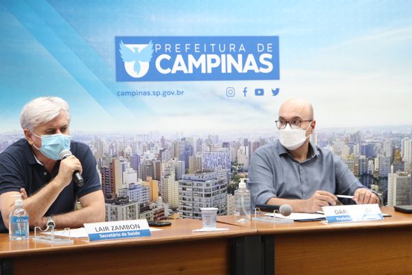 Prefeito e Secretário de Saúde reforçaram importância da vacina